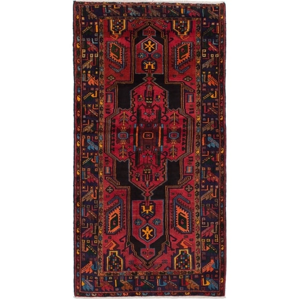 eCarpetGallery Hand-knotted Nahavand Red Wool Rug - 4'5 x 8'10