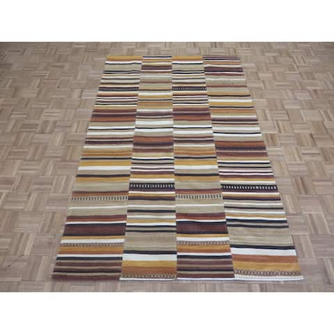 Hand Knotted Multi Colored Dhurry Kilim with 100% Wool Oriental Rug (5' x 7'10") - 5' x 7'10"
