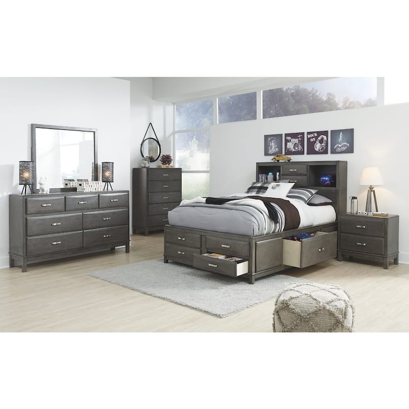 Signature Design By Ashley Caitbrook Weathered Gray 7-Drawer Dresser