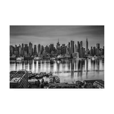 David Ayash 'Midtown Manhattan Skyline B&W' Canvas Art