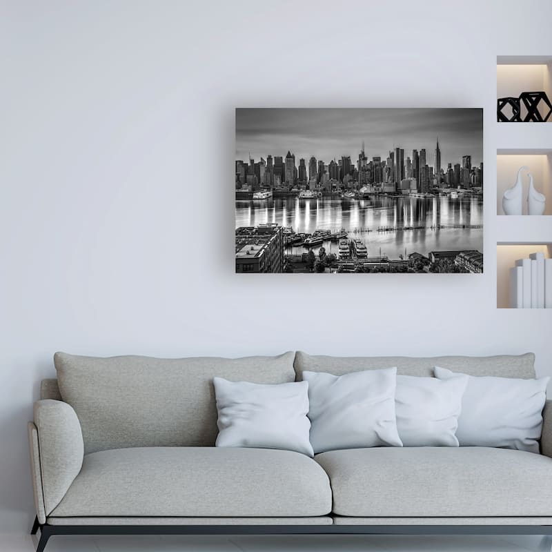 David Ayash 'Midtown Manhattan Skyline B&W' Canvas Art