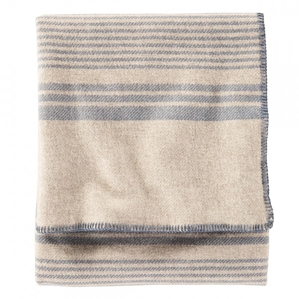 Pendleton White Sands Bath Towel in Brown Tones