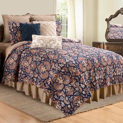 Rosamund Damask Reversible Cotton Quilt Set