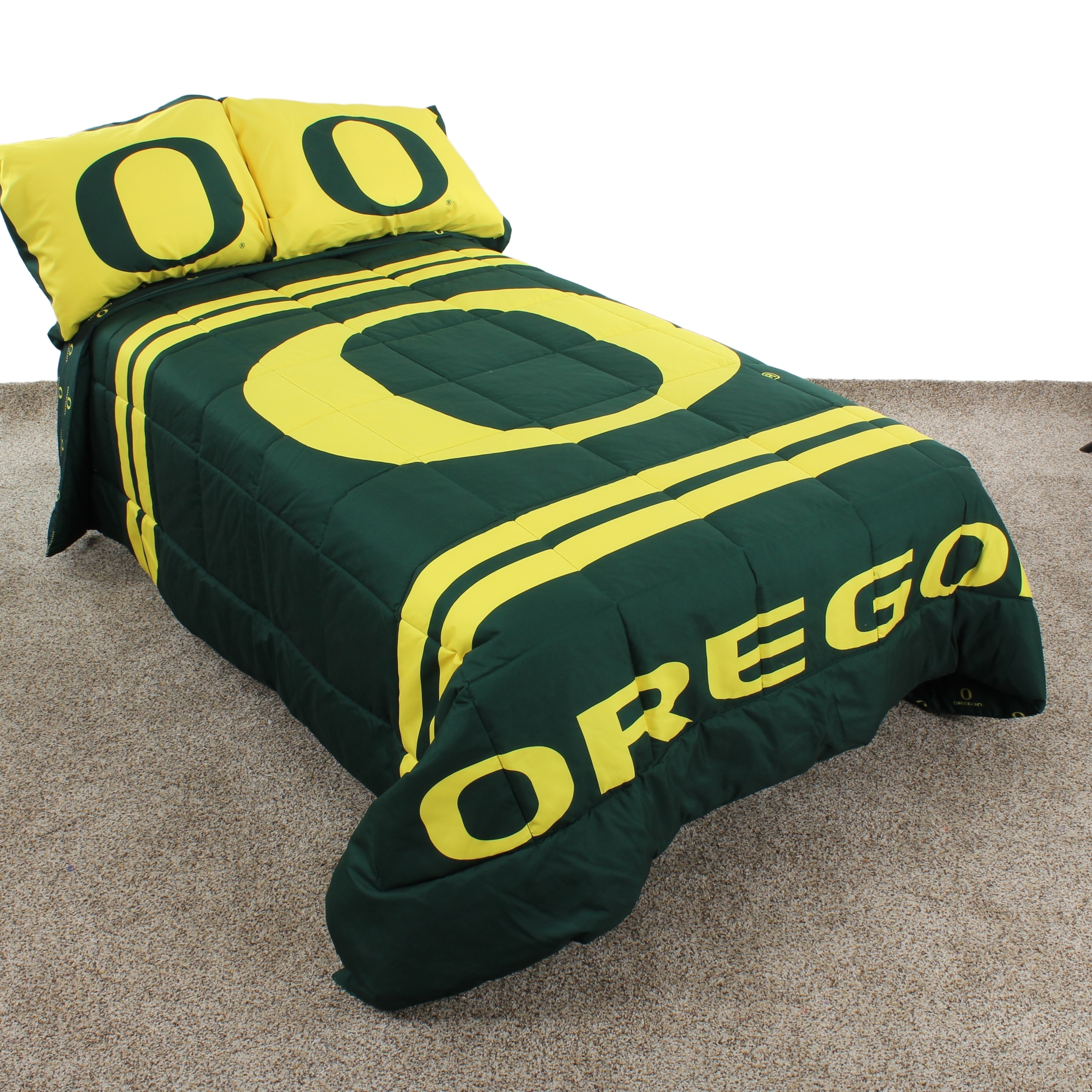 Queen College Covers Oregon Ducks Printed Dust Ruffle