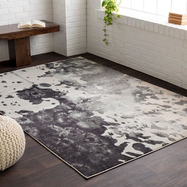 Ann Abstract Area Rug - 6'7" x 9'