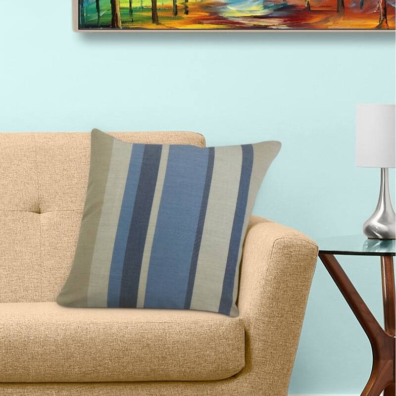 The Pillow Collection Scotlyn Striped Decorative Throw Pillow