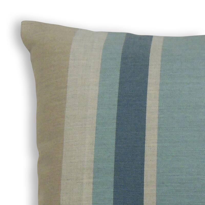 The Pillow Collection Scotlyn Striped Decorative Throw Pillow