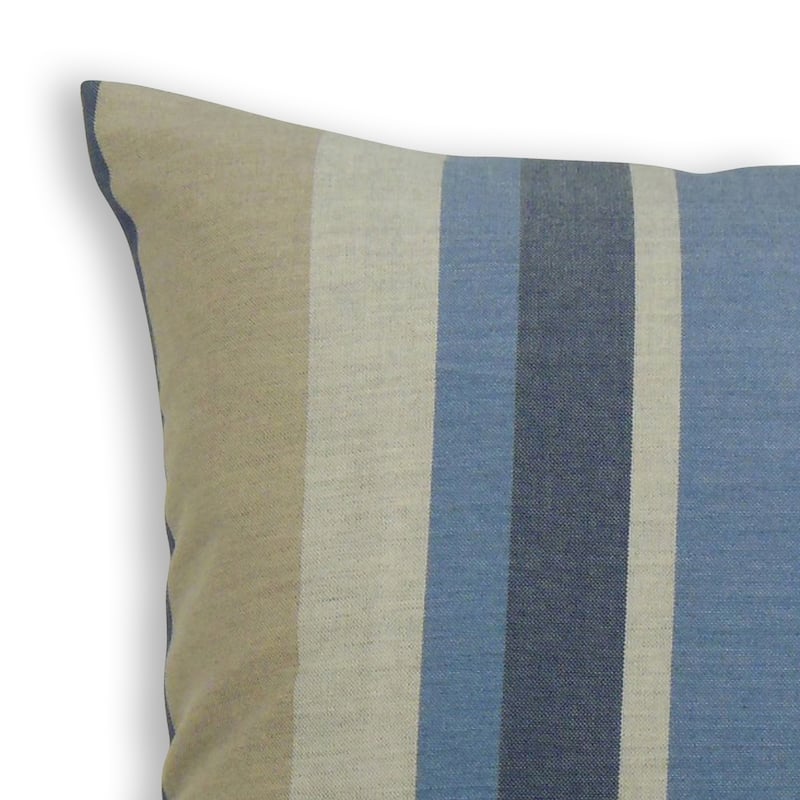 The Pillow Collection Scotlyn Striped Decorative Throw Pillow