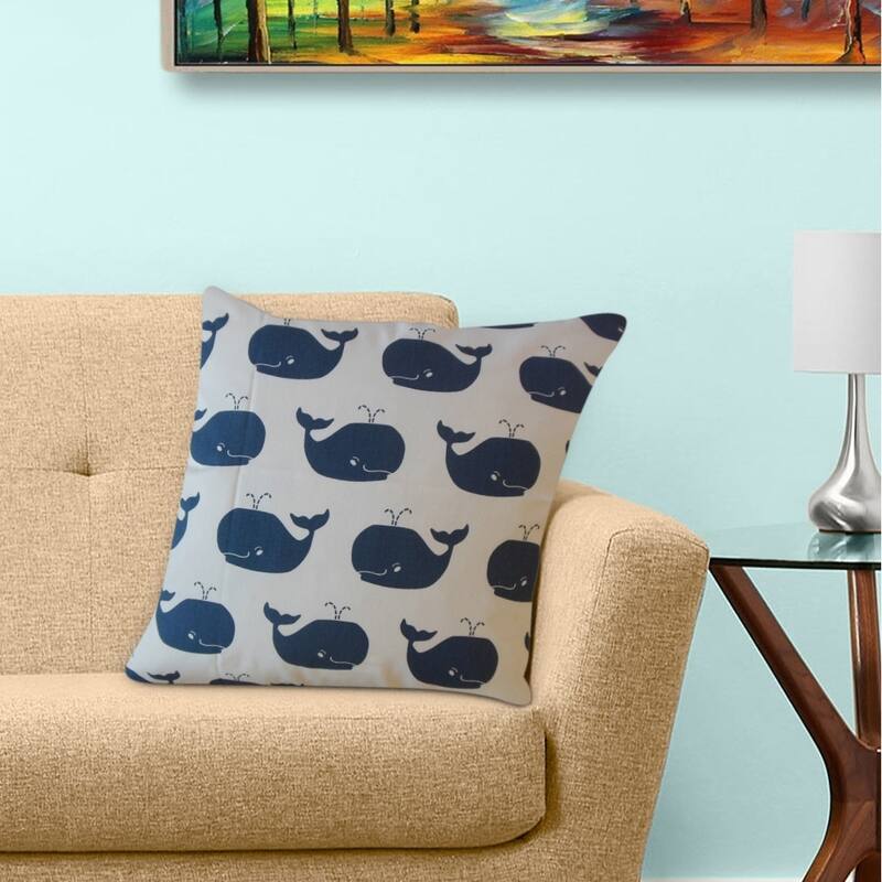 The Pillow Collection Laibah Graphic Decorative Throw Pillow