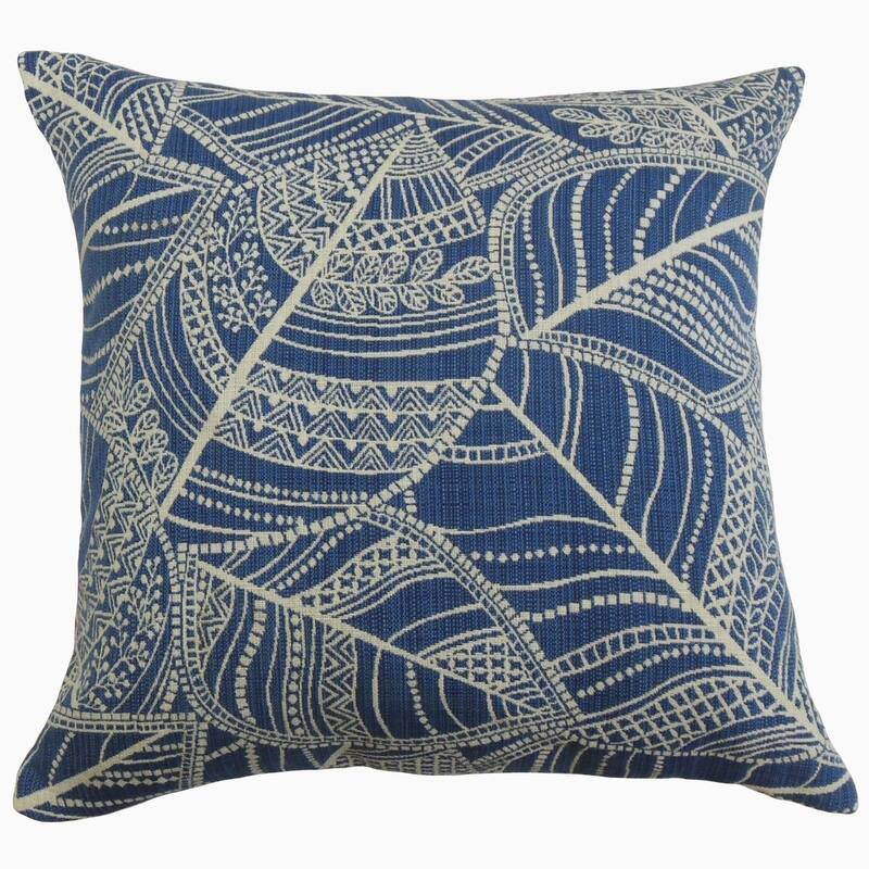 The Pillow Collection Zandophen Floral Decorative Throw Pillow - 18 x 18 - Navy