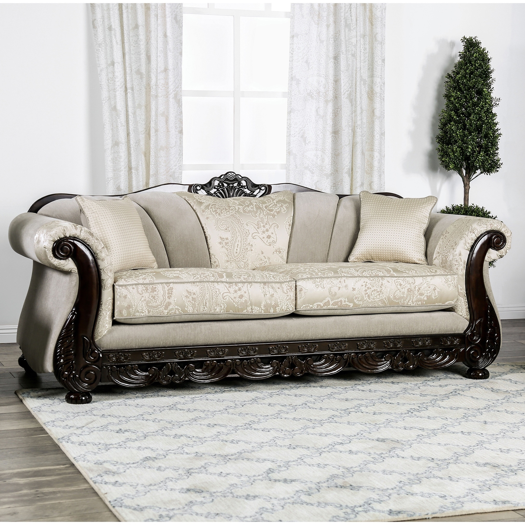 Gracewood Hollow Dikic Traditional Sofa On Gracewood Hollow Dikic Traditional Sofa