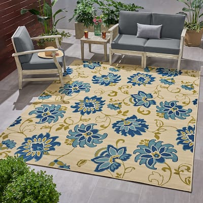 Lufta Outdoor Floral Area Rug by Christopher Knight Home