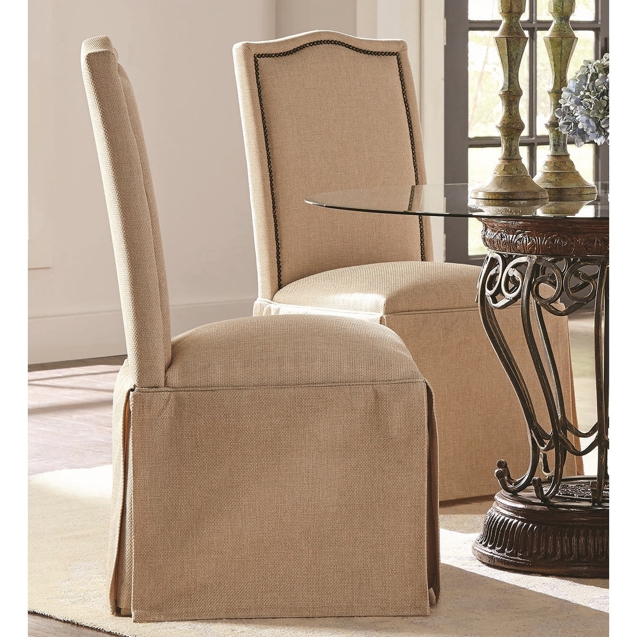 Skirted Dining Room Chairs / Beige Linen Skirted Chairs At Glossy Wood