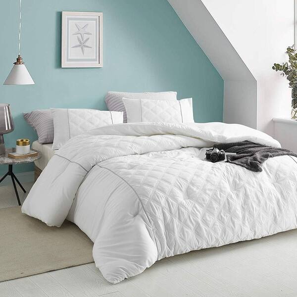Shop Le Blanc Textured Bedding Oversized Comforter Free