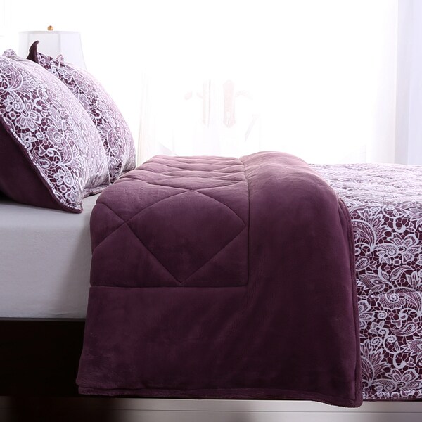 Berkshire Blanket Lace Printed Full Queen Size Comforter and Shams