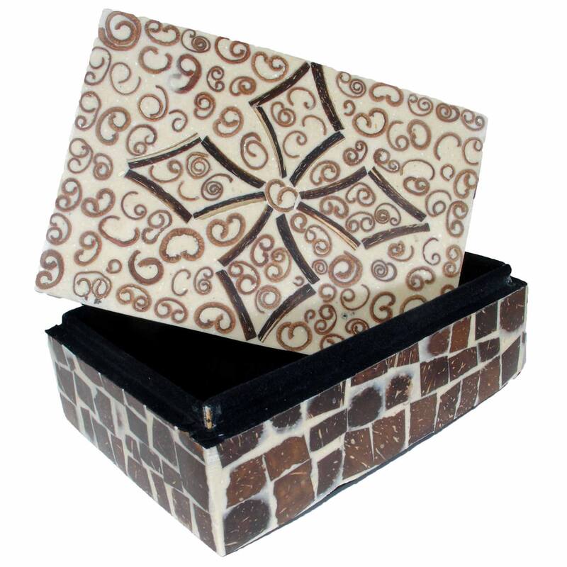 Natural Cinnamon & Coconut Shell Box with Lid