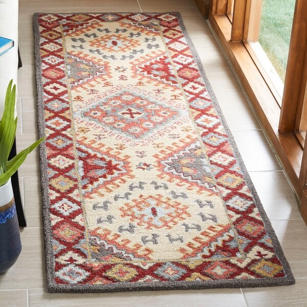 Safavieh Handmade Aspen Bohemian & Eclectic Tribal Wool Rug