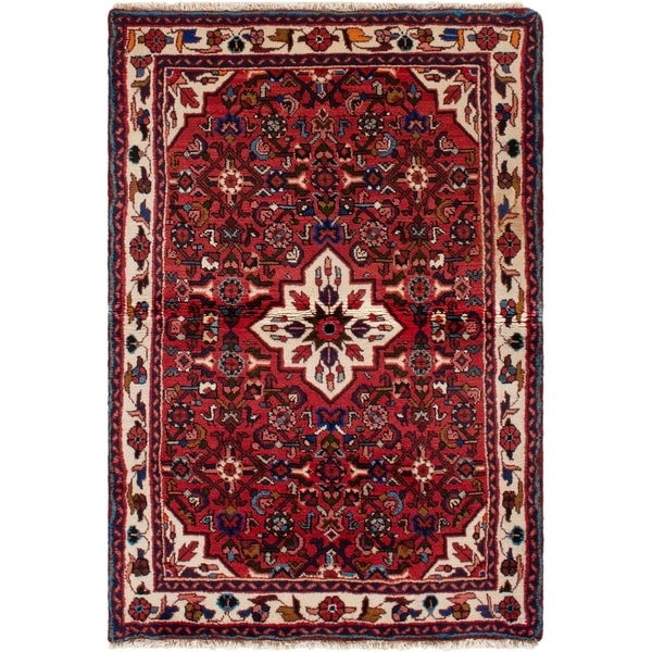 eCarpetGallery Hand-knotted Hamadan Red Wool Rug - 3'3 x 5'2