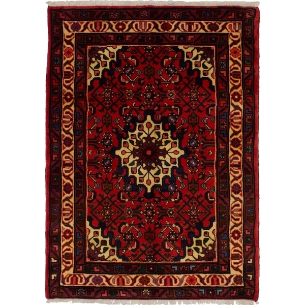 eCarpetGallery Hand-knotted Hosseinabad Red Wool Rug - 3'6 x 4'9