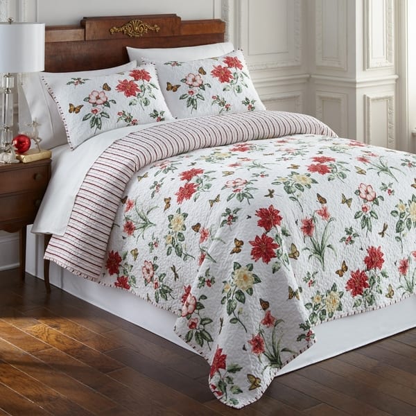 https://ak1.ostkcdn.com/images/products/27802387/Lenox-Butterfly-Meadow-Christmas-3-pc-King-Size-Quilt-Set-As-Is-Item-955e23c7-72bc-4008-bc5f-ef906c18f3fa_600.jpg?impolicy=medium