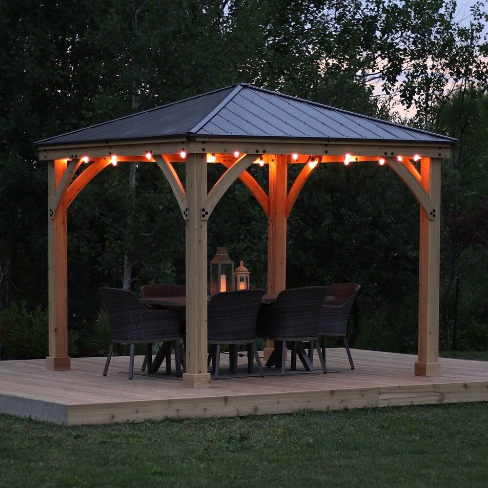 Meridian Wood Gazebo with aluminum Roof 