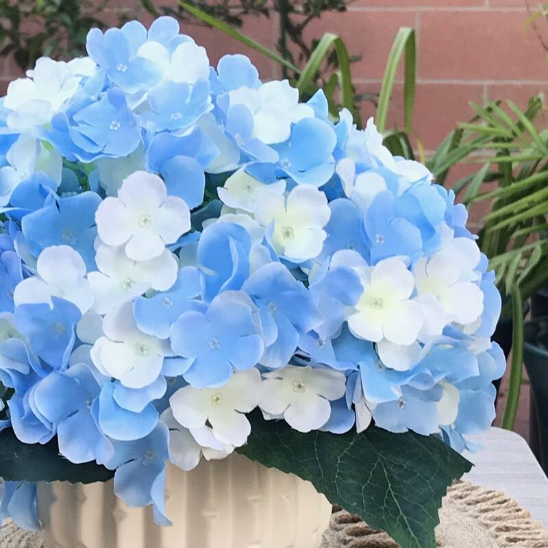 Enova Home Artificial Blue and Cream Silk Hydrangea Fake Flowers Arrangement with White Ceramic Vase for Home Garden Decoration