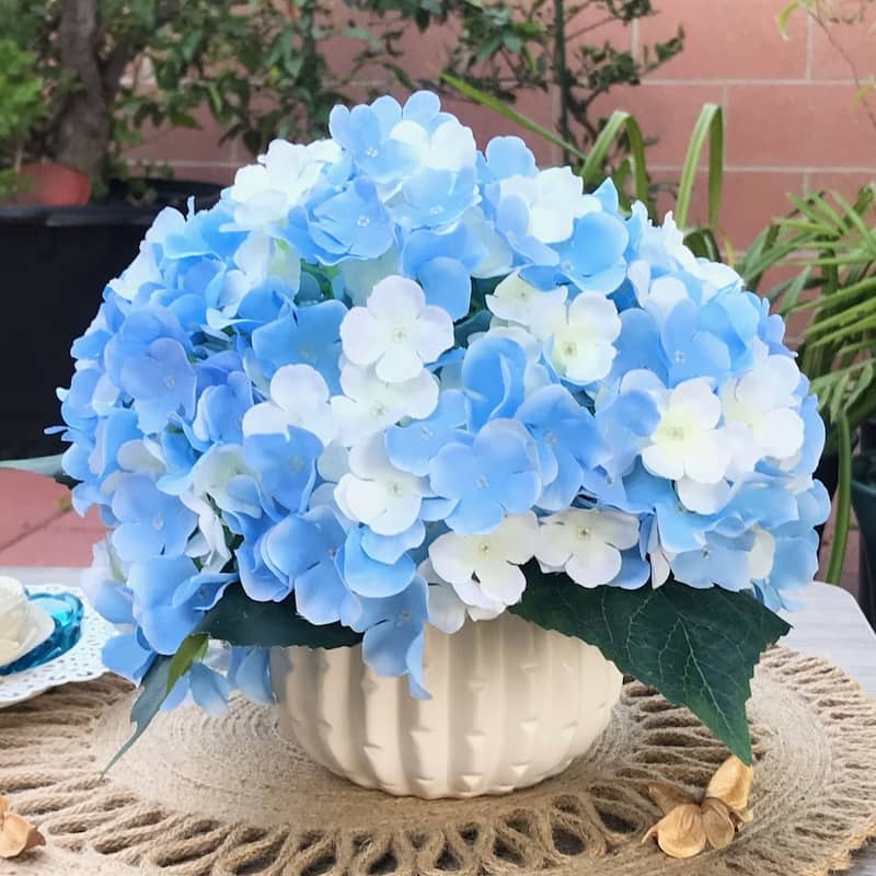 Enova Home Artificial Blue and Cream Silk Hydrangea Fake Flowers Arrangement with White Ceramic Vase for Home Garden Decoration