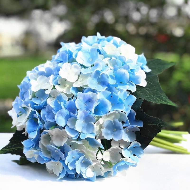 Enova Home Artificial Blue and Cream Silk Hydrangea Fake Flowers Arrangement with White Ceramic Vase for Home Garden Decoration