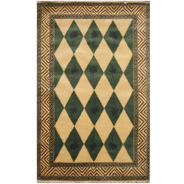 Handmade One-of-a-Kind Tibetan Wool Rug (India) - 5' x 8'