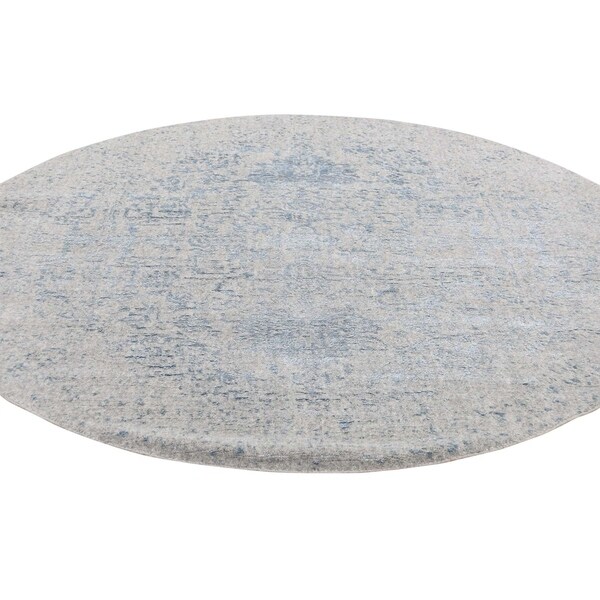 Shahbanu Rugs Jacquard Hand-Loomed Silken Grey Broken Persian Heriz Design Round Rug (5'10" x 5'10") - 5'10" x 5'10"