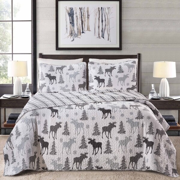 Shop Carbon Loft Rosal Wilderness Moose 3 Piece Quilt Set