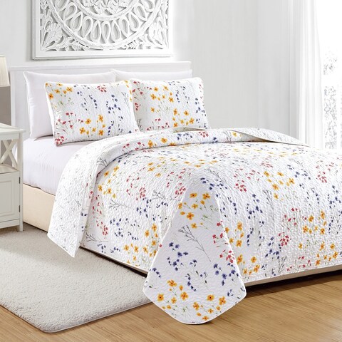Luxurious Colorful Floral Microfiber Quilt Set With Shams