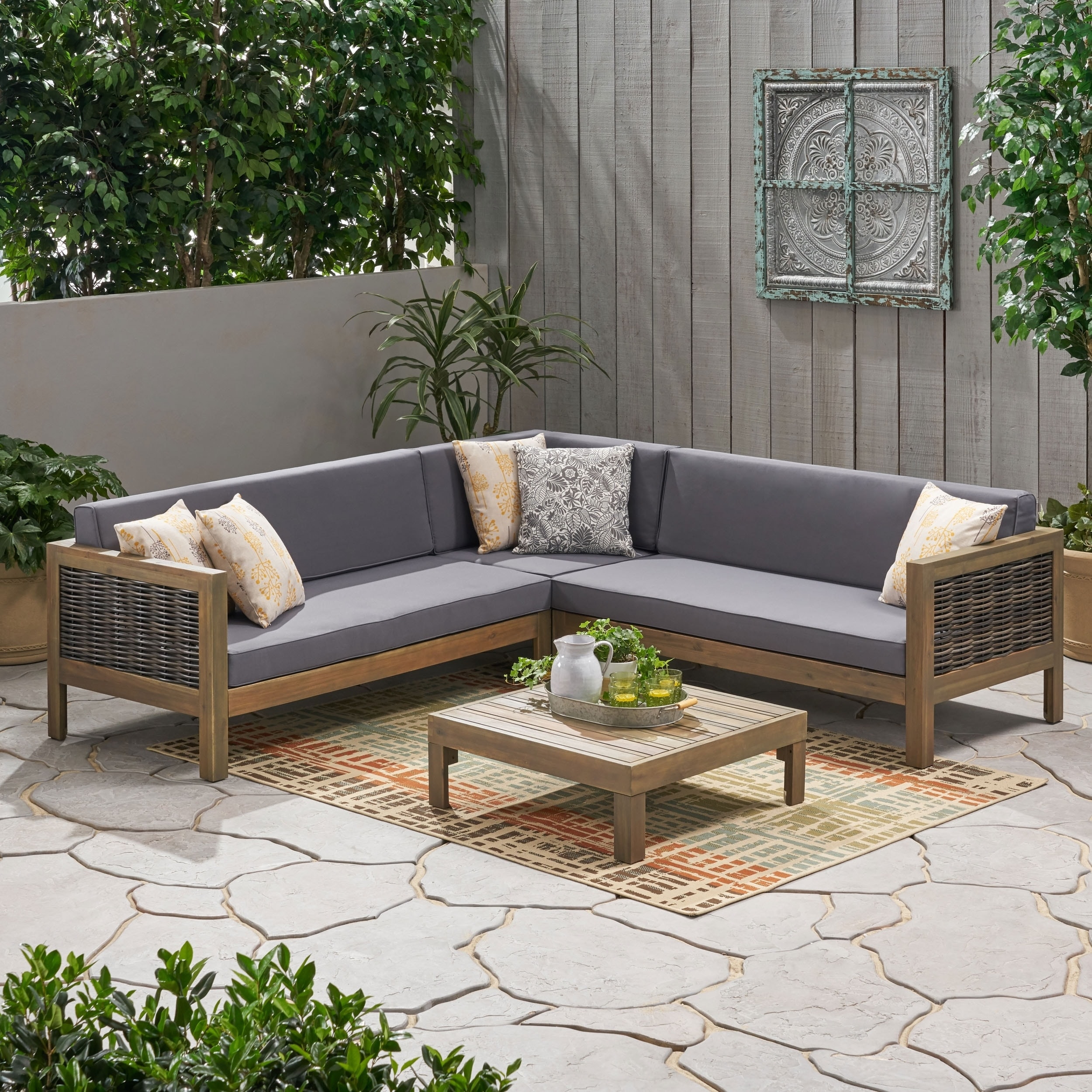 Outdoor 2024 couch set