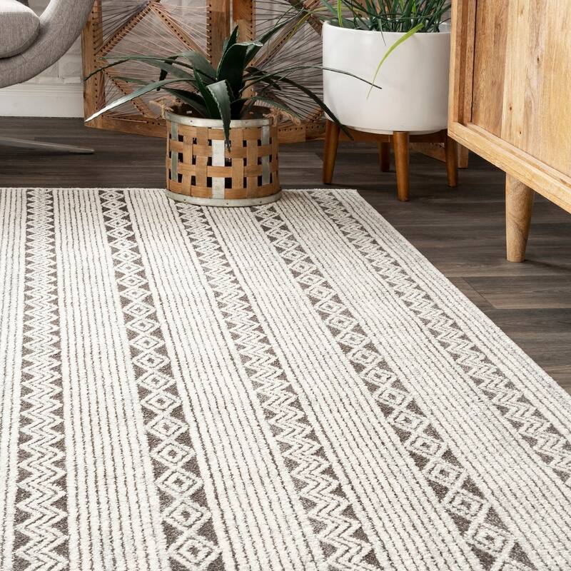 Nuloom Moroccan Pinstripes Velia Area Rug
