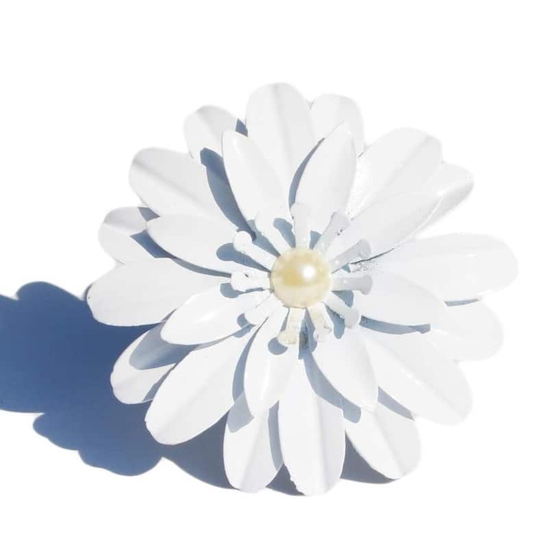 Flower Napkin Rings Set of 4 with Pearl