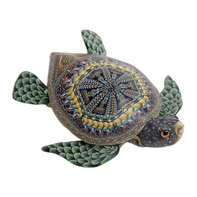 Handmade Vibrant Sea Turtle (4.5 Inch) Polymer Clay Sculpture (Indonesia)