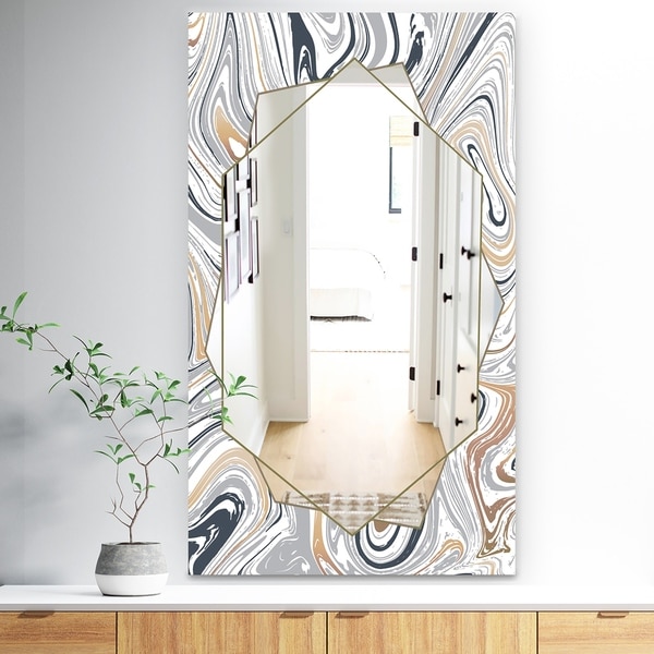 Designart 'Marbled Diamond 19' Traditional Mirror - Vanity Mirror - Grey