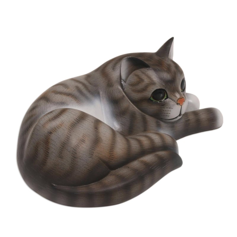 Handmade Adorable Grey Cat Wood Sculpture (Indonesia)