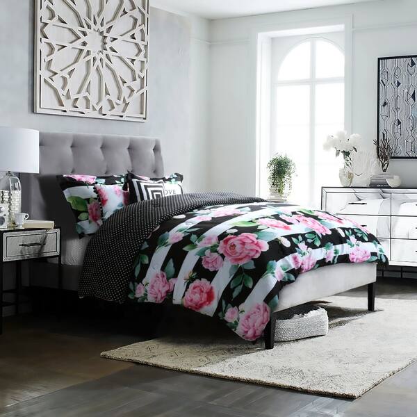 Shop Studio8 Brand Love Printed 6 Piece Comforter Set Hand