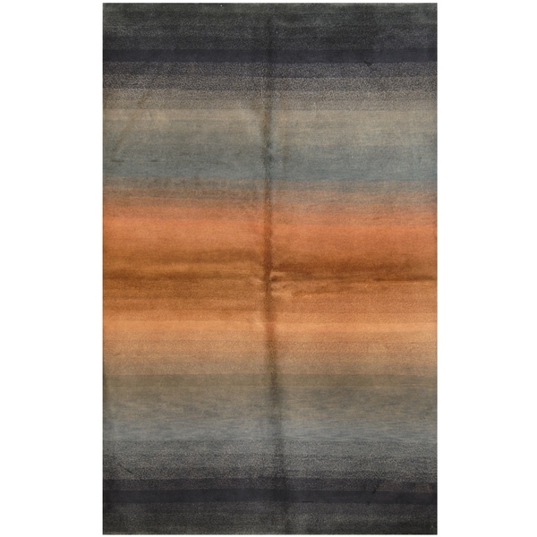 Handmade One-of-a-Kind Tibetan Wool Rug (India) - 5' x 8'