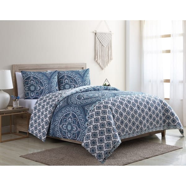 Shop Copper Grove Bevensen Reversible Medallion Duvet Cover Set