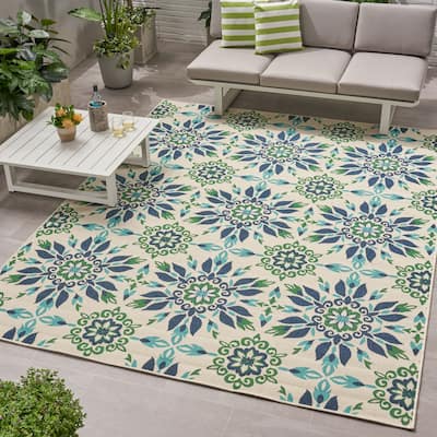 Gladis Outdoor Medallion Area Rug, Ivory and Blue by Christopher Knight Home