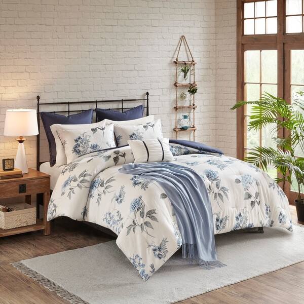 Shop Madison Park Monah Blue 7 Piece Printed Seersucker Comforter