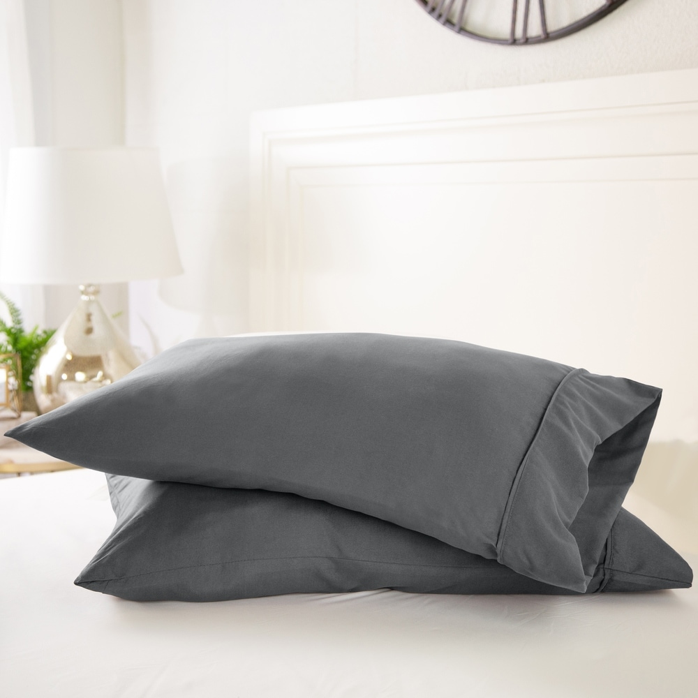 https://ak1.ostkcdn.com/images/products/28069370/Luxury-Ultra-Soft-2-Piece-Pillow-Case-Set-by-Sharon-Osbourne-Home-167eff2d-2030-4a86-8e53-e132edd6e1aa_1000.jpg