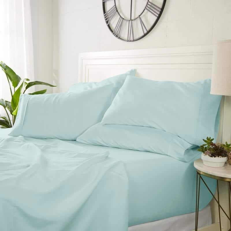 Luxury Ultra Soft 6-piece Bed Sheet Set by Home Collection - California King - Sky Blue