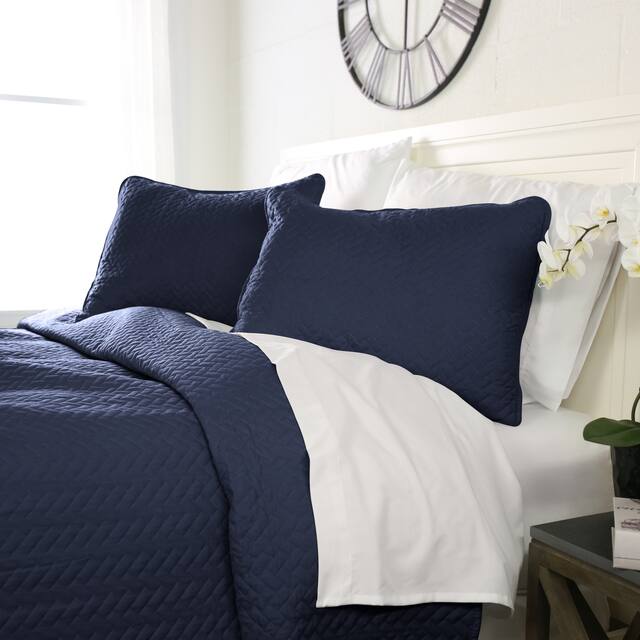 Luxury Ultra Soft Herring Quilted Coverlet Set by Home Collection - Midnight Blue - Queen