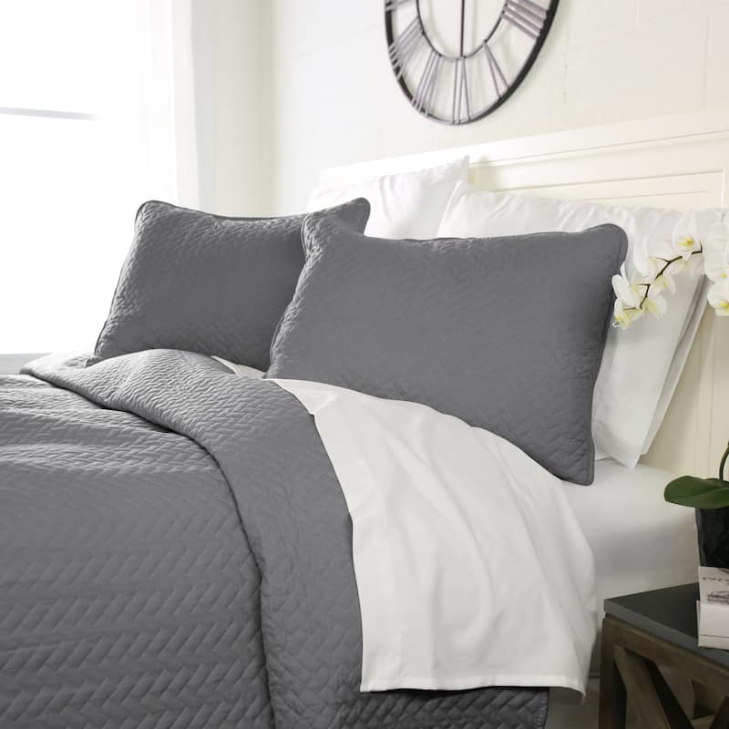 Luxury Ultra Soft Herring Quilted Coverlet Set by Home Collection - Ash Gray - King