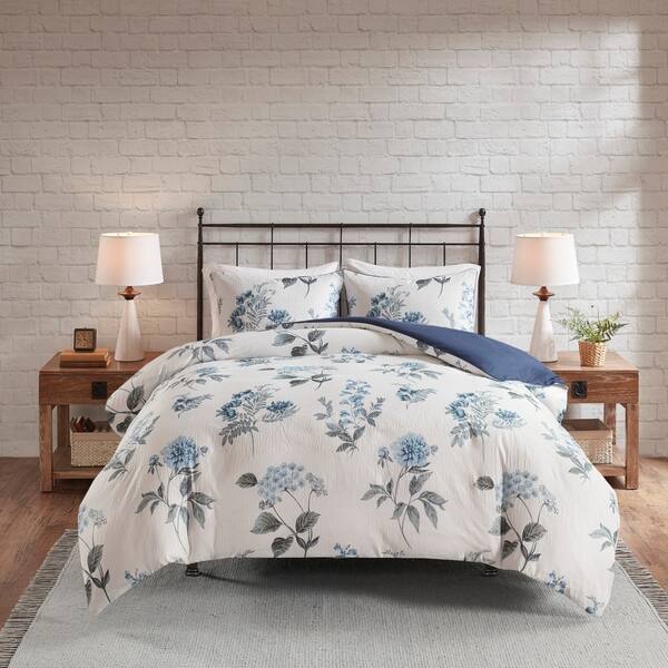 Shop Madison Park Monah Blue Printed Seersucker Duvet Cover Set