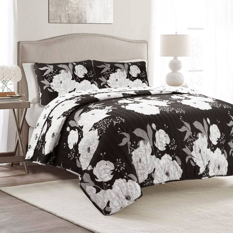Lush Decor Zinnia Floral 3 Piece Quilt Set - Black & Gray - King