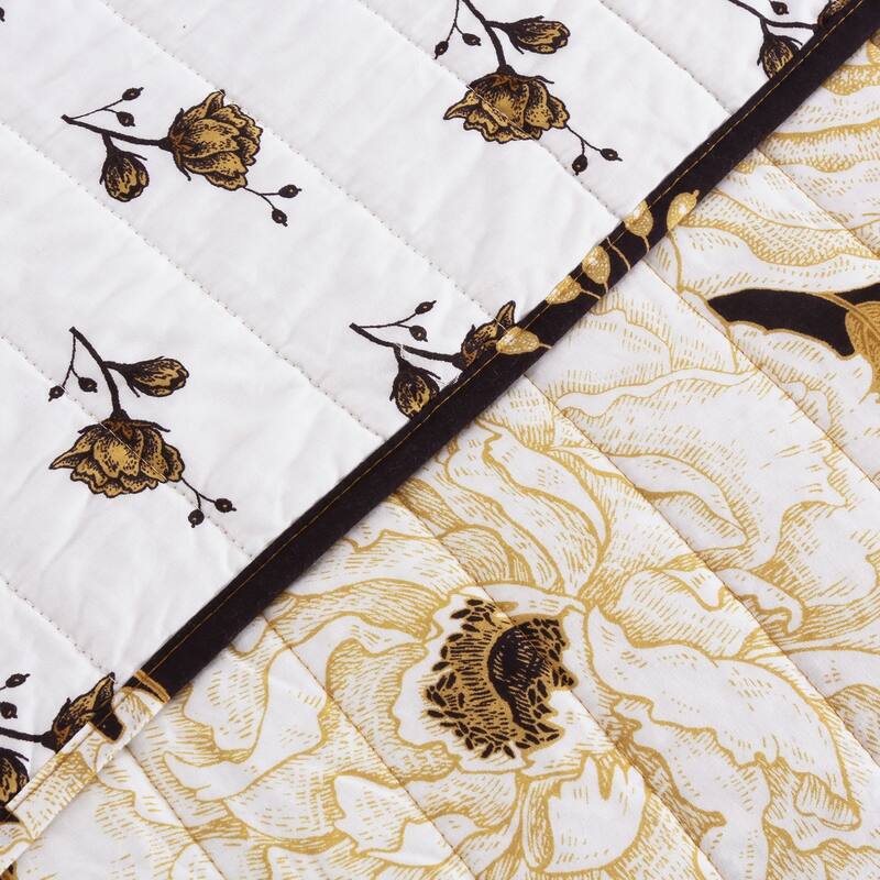 Lush Decor Zinnia Floral 3 Piece Quilt Set